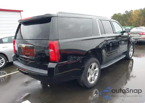 2017 Chevrolet Suburban Lt z USA, uszkodzony, nr VIN 1GNSKHKC2HR371488